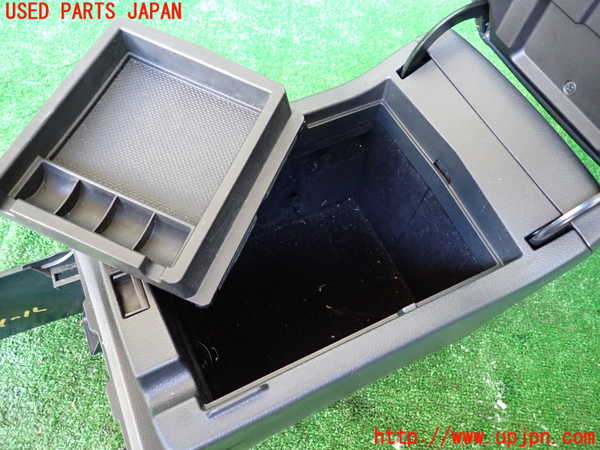 1UPJ-9238367540]レガシィ アウトバック(BS9)センターコンソール 中古_2