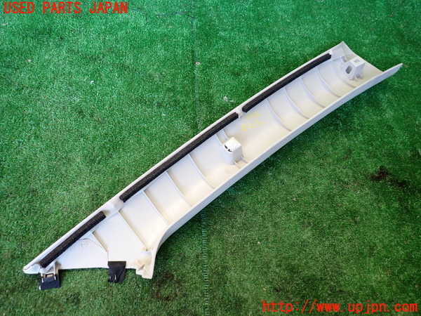 1UPJ-9238367660]レガシィ アウトバック(BS9)左フロントピラートリム 中古_2