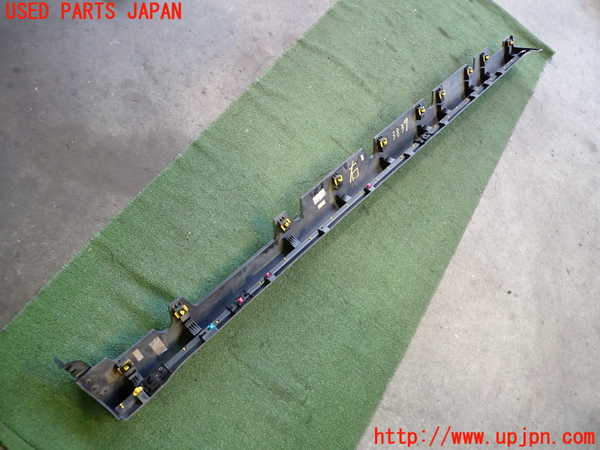 2UPJ-9238371390]ヒョンデ(Hyundai)・アイオニック5(IONIC 5)(NE2LRG)右サイドステップ 中古_4