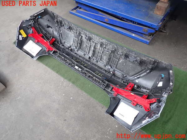 2UPJ-9238371610]ヒョンデ(Hyundai)・アイオニック5(IONIC 5)(NE2LRG)リアバンパー (ジャンク品) 中古_4