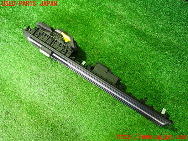 2UPJ-9238377528]ヒョンデ(Hyundai)・アイオニック5(IONIC 5)(NE2LRG)エアコン吹き出し口3 (左) 中古_2