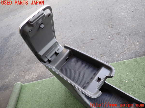 2UPJ-9238377540]ヒョンデ(Hyundai)・アイオニック5(IONIC 5)(NE2LRG)センターコンソール 中古_2