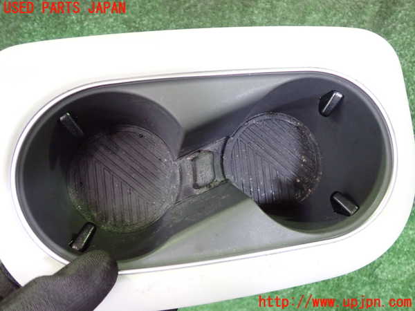 2UPJ-9238377810]ヒョンデ(Hyundai)・アイオニック5(IONIC 5)(NE2LRG)ドリンクホルダー 中古_2