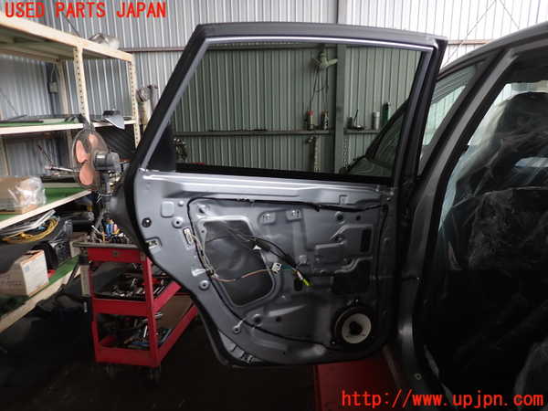2UPJ-9238381320]インプレッサ WRX-STi(GRB)左後ドア (43R-006709) 中古_4