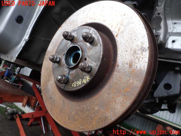 2UPJ-9238384290]インプレッサ WRX-STi(GRB)右フロントナックルハブ 中古_2