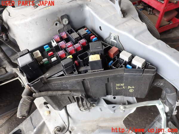 2UPJ-9238386742]インプレッサ WRX-STi(GRB)ヒューズボックス2 中古_3