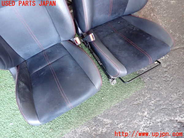 2UPJ-9238387011]インプレッサ WRX-STi(GRB)シートセット 中古_2
