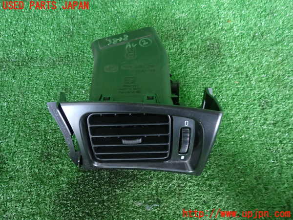 2UPJ-9238387527]インプレッサ WRX-STi(GRB)エアコン吹き出し口2 (右) 中古_2