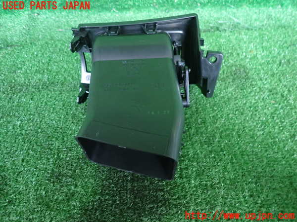 2UPJ-9238387527]インプレッサ WRX-STi(GRB)エアコン吹き出し口2 (右) 中古_3