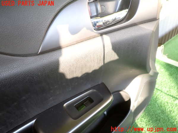 2UPJ-9238381264]インプレッサ WRX-STi(GRB)左前ドア内張り 中古_2