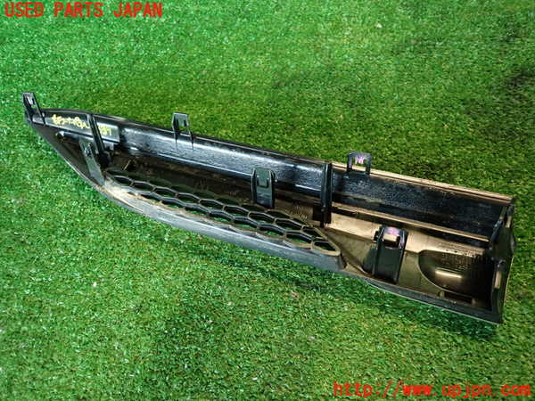 2UPJ-9238391100]ランドローバー・レンジローバー イヴォーク(LV2A)右前コーナーパネル 中古_2