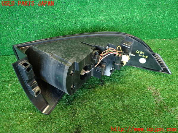 2UPJ-9238391530]ランドローバー・レンジローバー イヴォーク(LV2A)右テールランプ 中古_2