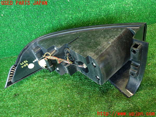 2UPJ-9238391536]ランドローバー・レンジローバー イヴォーク(LV2A)左テールランプ 中古_2