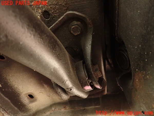 2UPJ-9238395330]ランドローバー・レンジローバー イヴォーク(LV2A)左リアテンションロッド 中古_2