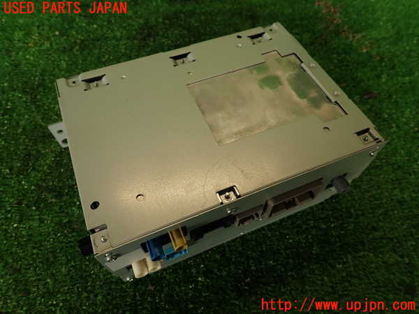 2UPJ-9238396480]ランドローバー・レンジローバー イヴォーク(LV2A)CDプレーヤー 中古_2