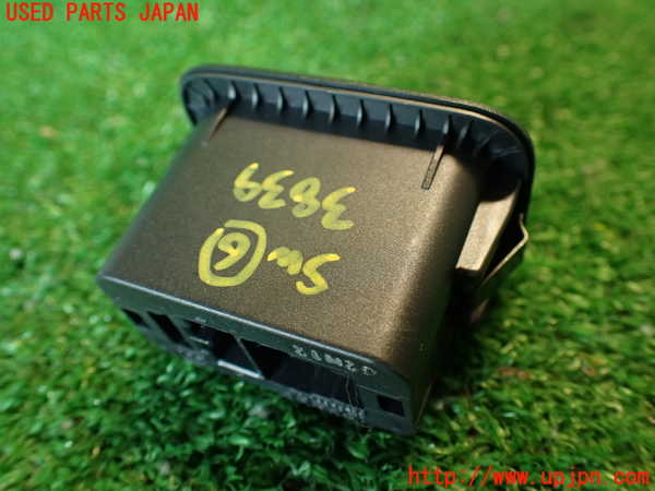 2UPJ-9238396311]ランドローバー・レンジローバー イヴォーク(LV2A)スイッチ6(リアゲートオープナー) 中古_3