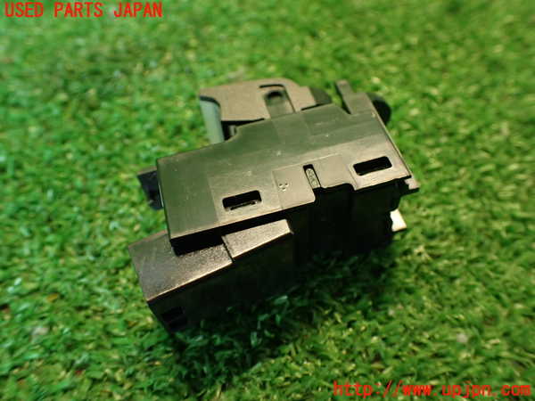 2UPJ-9238396245]ランドローバー・レンジローバー イヴォーク(LV2A)左前パワーウィンドウスイッチ 中古_3