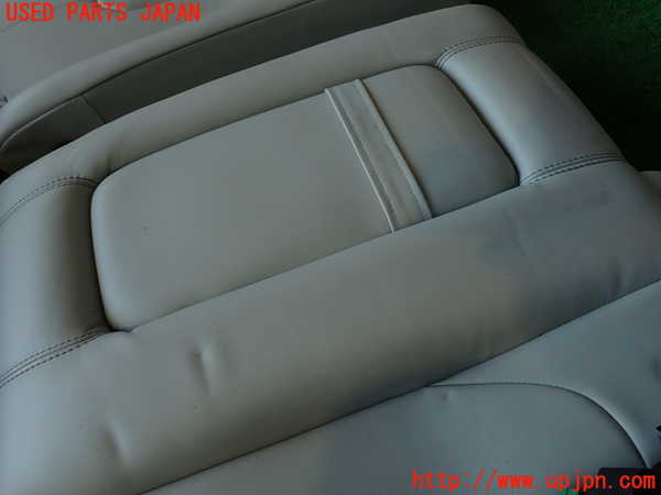 2UPJ-9238397385]ランドローバー・レンジローバー イヴォーク(LV2A)リアシート 中古_3