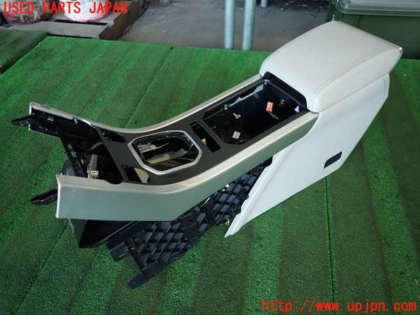 2UPJ-9238397540]ランドローバー・レンジローバー イヴォーク(LV2A)センターコンソール 中古_4