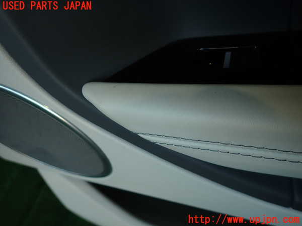 2UPJ-9238391294]ランドローバー・レンジローバー イヴォーク(LV2A)右後ドア内張り 中古_3