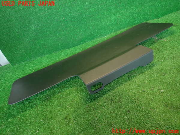 2UPJ-9238391578]ランドローバー・レンジローバー イヴォーク(LV2A)バックドア内張り 中古_2