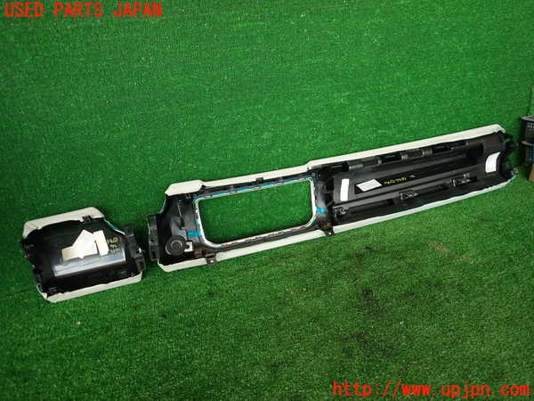 2UPJ-9238397691]ランドローバー・レンジローバー イヴォーク(LV2A)内装トリム類1 中古_5