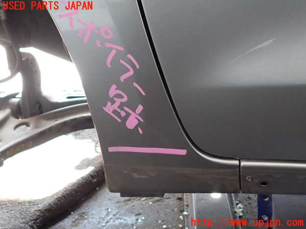 2UPJ-9238401082]スイフト(ZC53S)左前フェンダー 中古_4