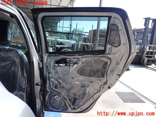2UPJ-9238401290]スイフト(ZC53S)右後ドア 中古(43R-007957 M261)_5