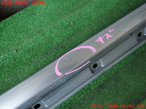 2UPJ-9238401390]スイフト(ZC53S)右サイドステップ 中古_3