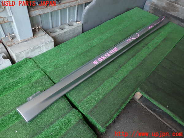 2UPJ-9238401390]スイフト(ZC53S)右サイドステップ 中古_4