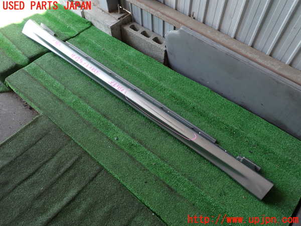2UPJ-9238401392]スイフト(ZC53S)左サイドステップ 中古_4