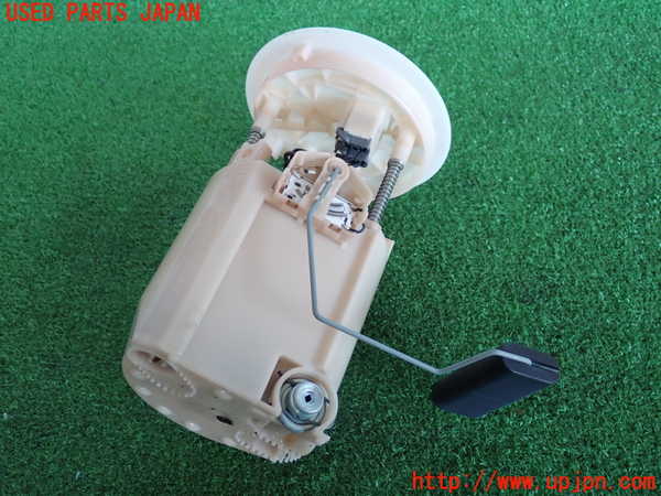 2UPJ-9238402510]スイフト(ZC53S)燃料ポンプ 中古_2