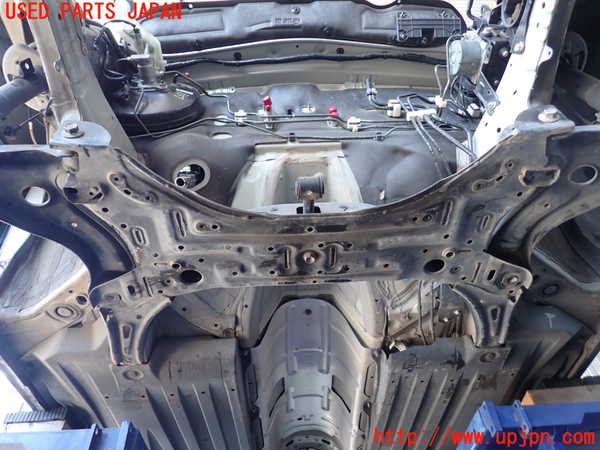 2UPJ-9238405285]スイフト(ZC53S)フロントメンバー 中古_2