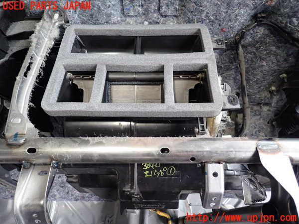 2UPJ-9238406081]スイフト(ZC53S)エバポレーター1 中古_2