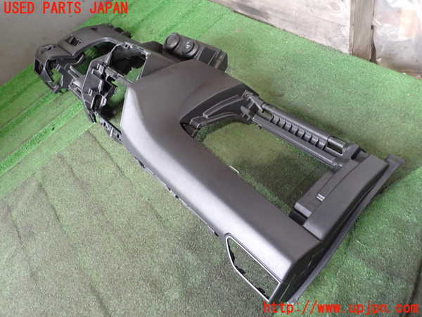 2UPJ-9238407505]スイフト(ZC53S)ダッシュボード 中古_3