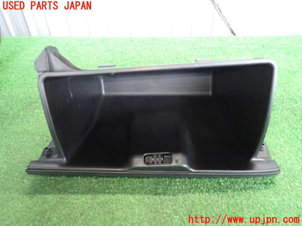 2UPJ-9238407516]スイフト(ZC53S)グローブボックス1 中古_2