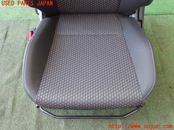 2UPJ-9238407065]スイフト(ZC53S)助手席シート 中古_3