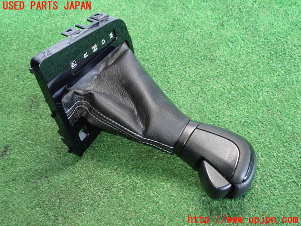 2UPJ-9238407570]スイフト(ZC53S)シフトノブ 中古_2