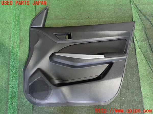2UPJ-9238401234]スイフト(ZC53S)右前ドア内張り 中古_1