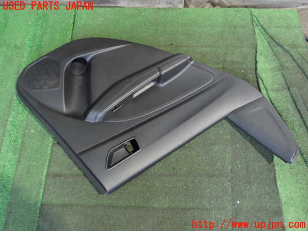 2UPJ-9238401324]スイフト(ZC53S)左後ドア内張り 中古_2