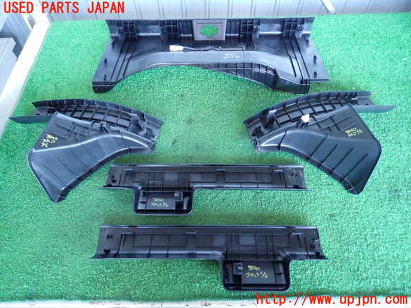 2UPJ-9238407740]スイフト(ZC53S)スカッフプレート 中古_2