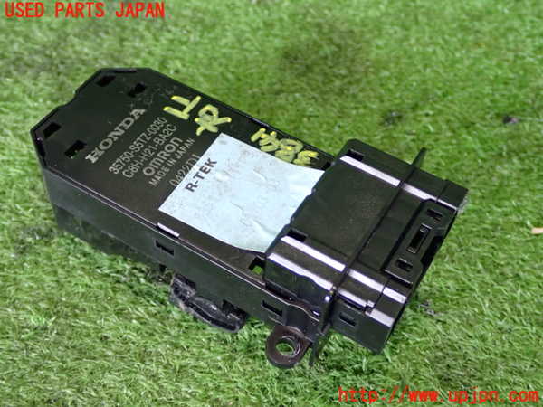 2UPJ-9238416240]シビック タイプR(EP3)右パワーウィンドウスイッチ 中古_2