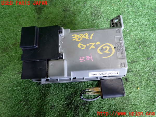 2UPJ-9238416742]シビック タイプR(EP3)ヒューズボックス2 中古_2