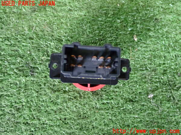 2UPJ-9238416290]シビック タイプR(EP3)ハザードスイッチ 中古_3