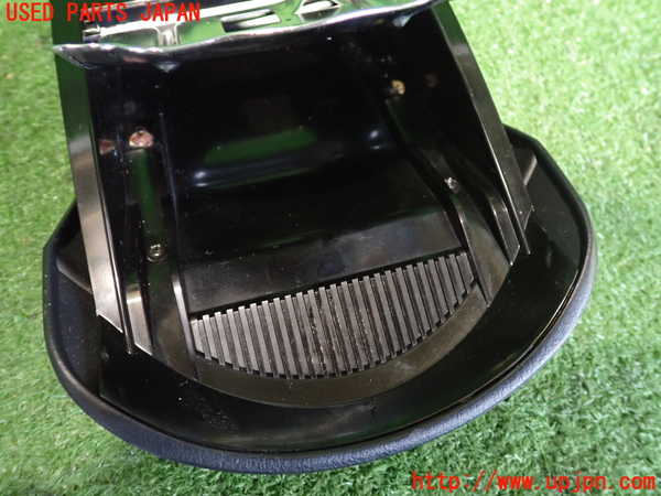 2UPJ-9238417821]シビック タイプR(EP3)灰皿1 中古_4