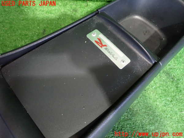 2UPJ-9238417540]シビック タイプR(EP3)センターコンソール 中古_4
