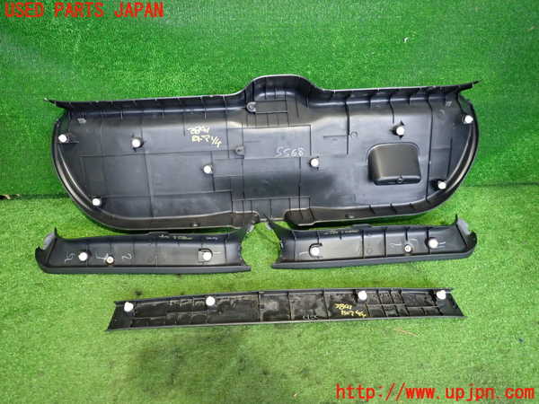 2UPJ-9238411578]シビック タイプR(EP3)バックドア内張り 中古_4