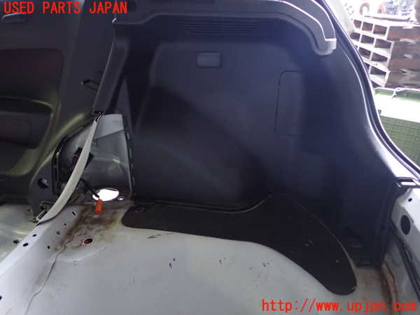 2UPJ-9238417675]シビック タイプR(EP3)右リアピラートリム 中古_5