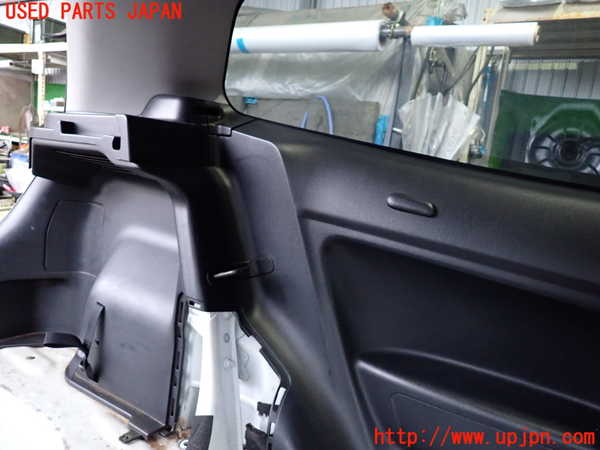 2UPJ-9238417680]シビック タイプR(EP3)左リアピラートリム 中古_4