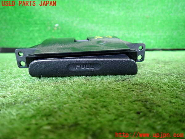 2UPJ-9238417810]シビック タイプR(EP3)ドリンクホルダー 中古_1